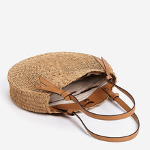 Load image into Gallery viewer, LUCA ROUND BEACH TOTE