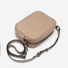 Load image into Gallery viewer, BOMBE "A" CAMERA CROSSBODY