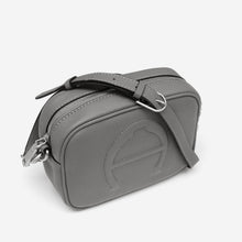 Load image into Gallery viewer, BOMBE "A" CAMERA CROSSBODY
